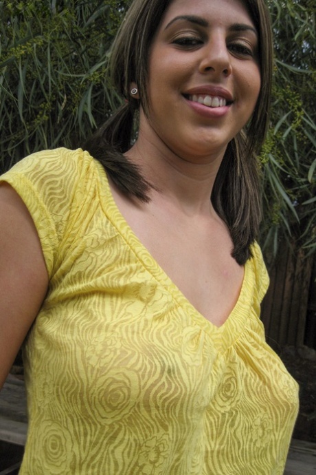 Karups Hometown Amateurs featuring Mandy 5 Hot Images