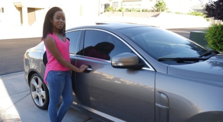 Big assed ebony teen Deana Dulce blows & humps a driver's dick in the car